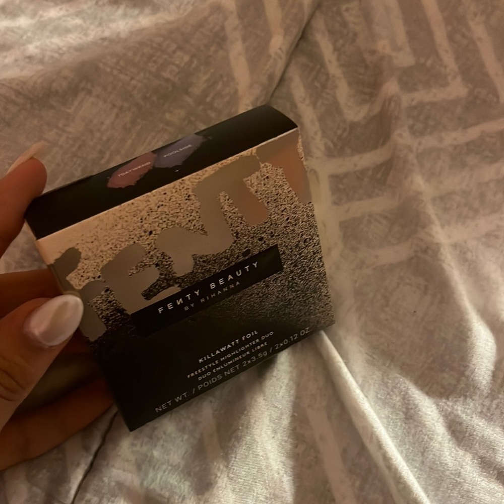 Fenty Beauty Highlighter